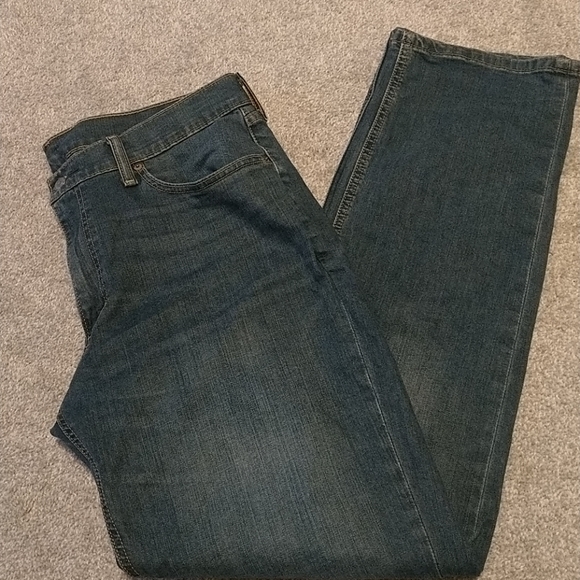 Levi jeans 541 - Picture 3 of 3